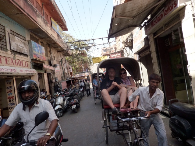 A Rickshaw ride is a must in Jaiphur.